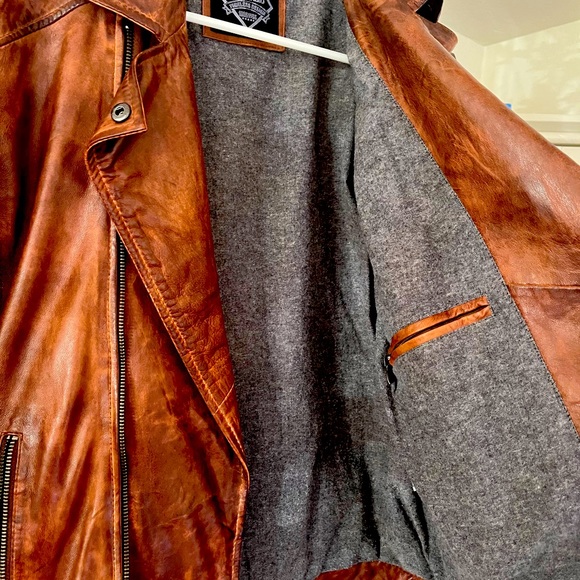 Men’s Medium 100% Real Leather jacket from an Australian Brand Kompanero. - Picture 2 of 4